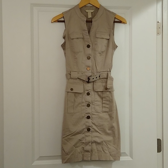 Banana Republic Dresses & Skirts - Banana Republic • Safari Button Up Midi Dress in Khaki • Size 0